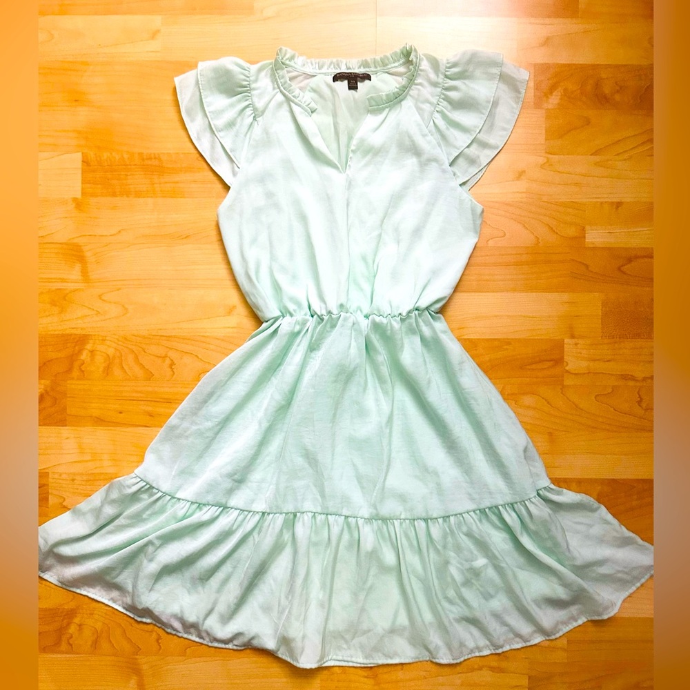 Banana Republic Mint Mini Dress. Size XS. Good condition.